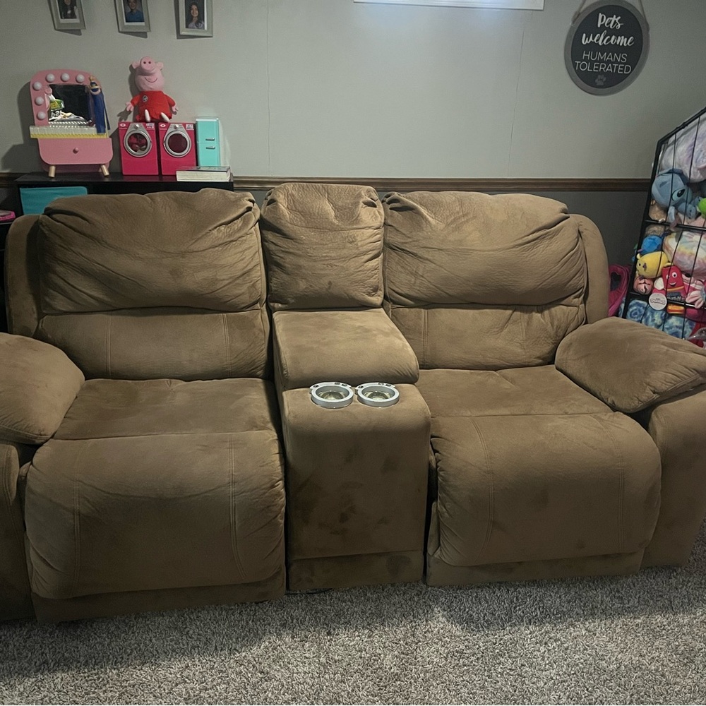 Brown Reclining Sofa with Cup Holders electric
